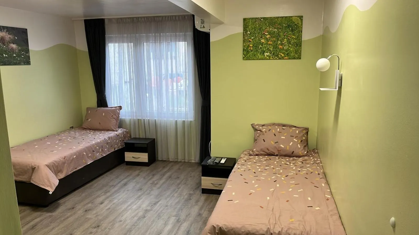Стаи За Гости Хепи Varna