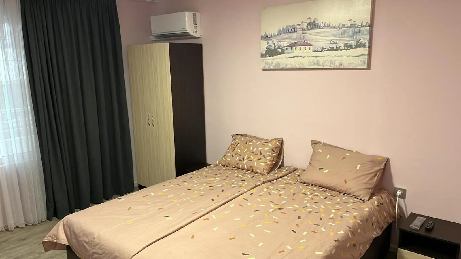 Стаи За Гости Хепи Varna Bulgaria